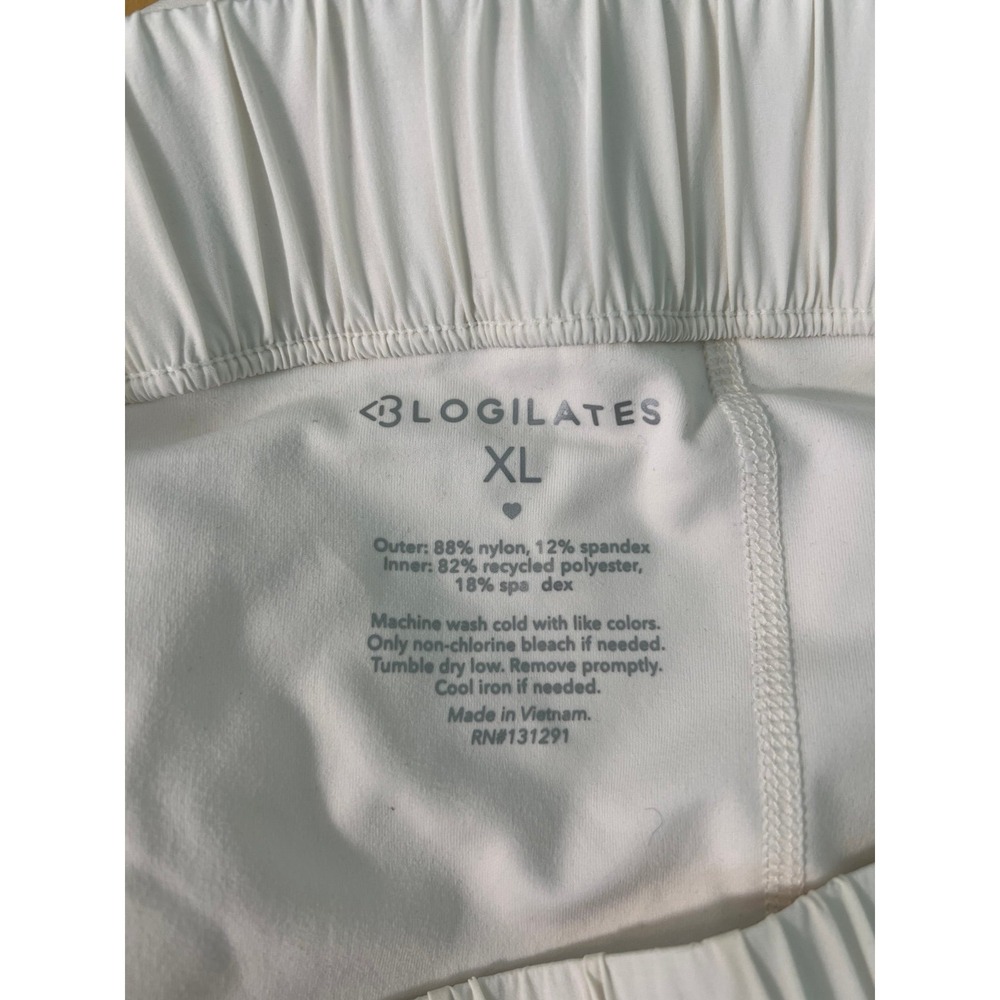 Blogilates Ruffle Short size XL White NWT - Picture 7 of 8